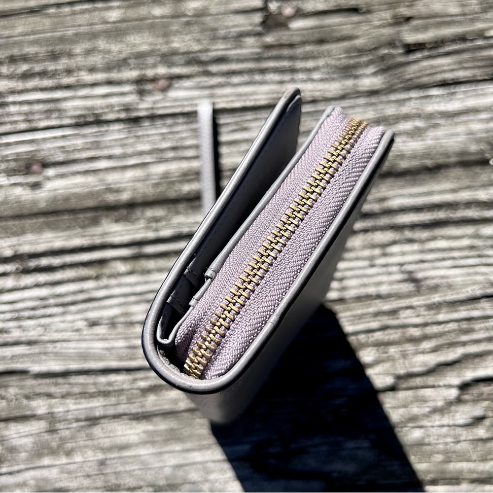 Kate Spade Wallet - Picture 7 of 9